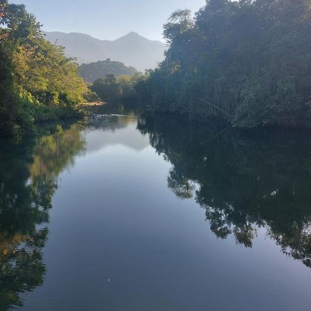 Aconchegante Kitnet Em Angra Dos Reis-Rj, Ideal Para Casal Lägenhet Exteriör bild